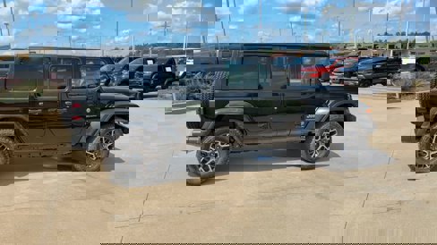 New 2024 Jeep Wrangler Sahara w/ Technology Group image 9