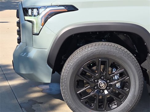 New 2026 Toyota Tundra Limited image 5