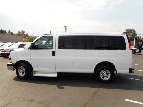 Used 2016 Chevrolet Express 3500 LT w/ LT Preferred Equipment Group image 2