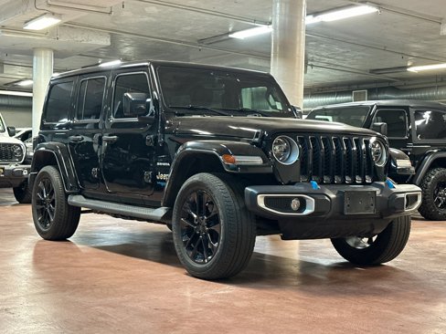 Certified 2022 Jeep Wrangler Unlimited Sahara image 7