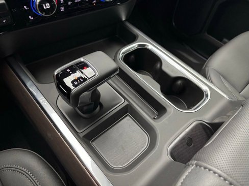 New 2025 GMC Sierra 1500 SLT w/ SLT Premium Package image 33