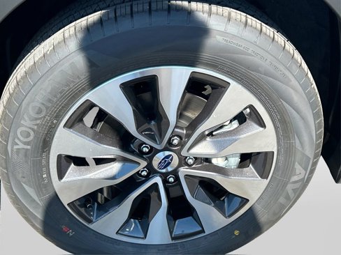 New 2025 Subaru Outback Limited image 14