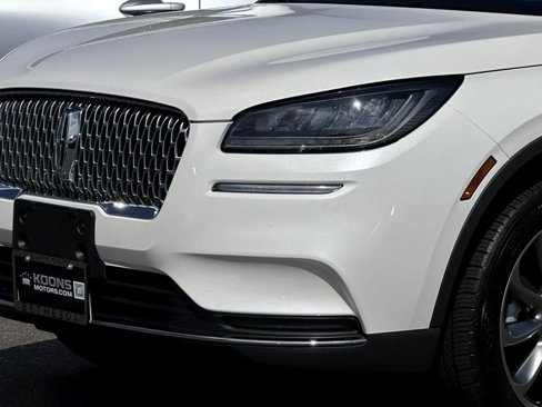Certified 2022 Lincoln Corsair AWD w/ Premium Package image 2