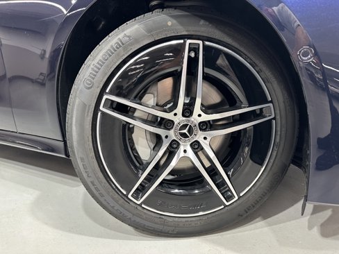 New 2026 Mercedes-Benz E 350 4MATIC Sedan image 9