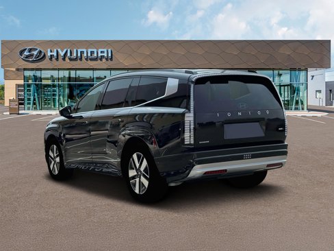New 2026 Hyundai Ioniq 9 SEL image 5