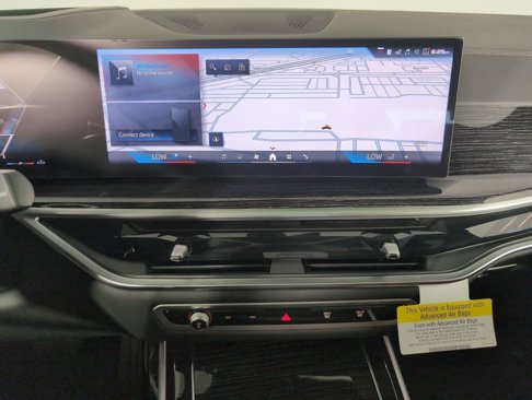 New 2026 BMW X7 M60i image 34