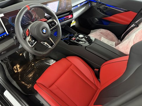 New 2026 BMW M5 w/ Carbon Package image 10