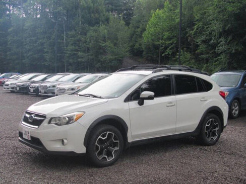 Used 2015 Subaru Crosstrek 2.0i Limited image 1