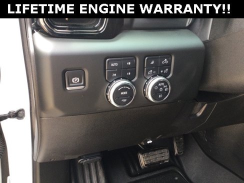 Certified 2024 GMC Sierra 2500 AT4X image 9