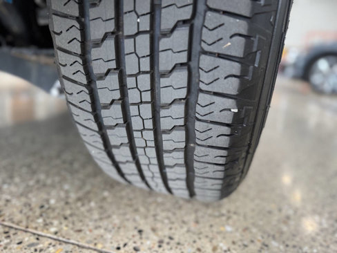 Used 2024 Ford Expedition XLT image 13