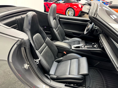 Used 2022 Porsche 911 Carrera S image 19