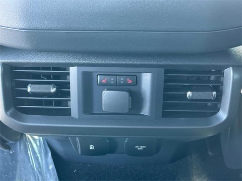 New 2025 Ford F150 Lariat w/ Equipment Group 502A High image 17