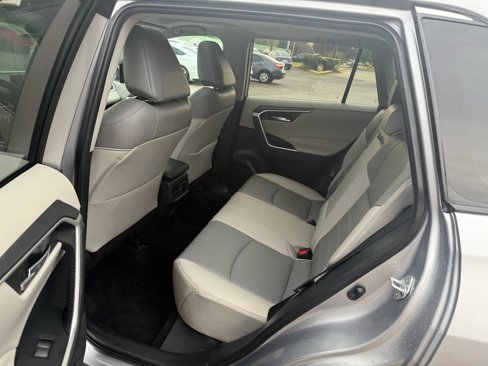 Used 2023 Toyota RAV4 LE image 14
