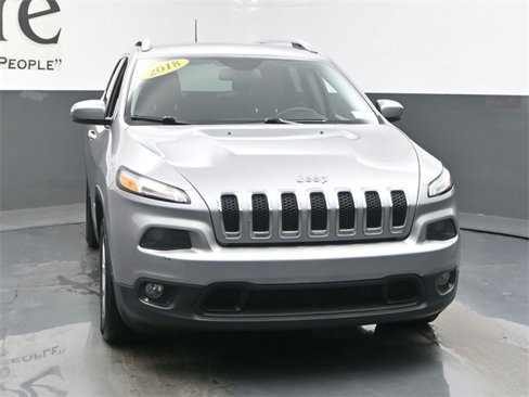 Used 2018 Jeep Cherokee Latitude Plus image 51
