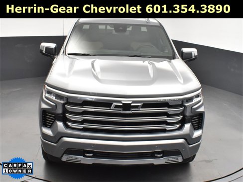 Used 2024 Chevrolet Silverado 1500 High Country w/ High Country Premium Package image 32