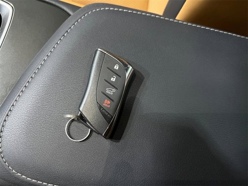 Used 2024 Lexus RZ 450e Premium w/ Technology Package image 45