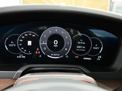 Certified 2025 Porsche 911 Carrera image 27