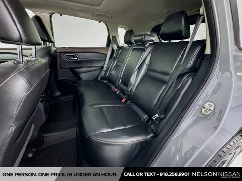 Used 2021 Nissan Rogue SL w/ Premium Package image 26