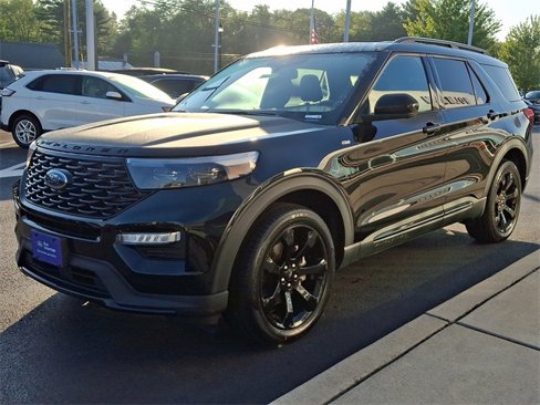 Certified 2022 Ford Explorer ST-Line w/ Class IV Trailer Tow Package image 4
