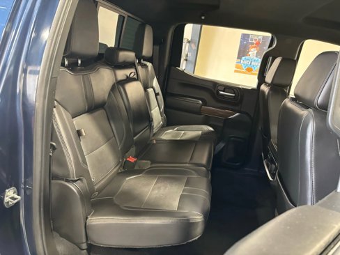 Used 2021 Chevrolet Silverado 1500 High Country w/ Safety Package II image 18