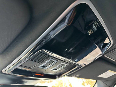 Used 2022 Land Rover Range Rover Sport HSE Silver Edition image 45
