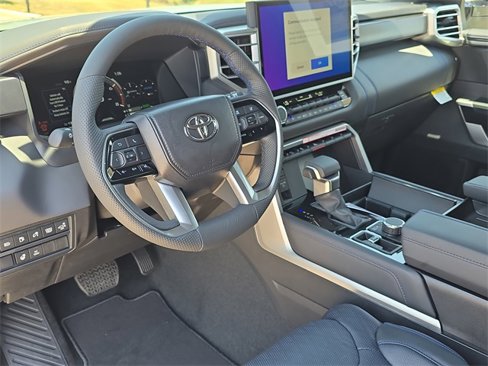 New 2025 Toyota Sequoia Platinum image 17
