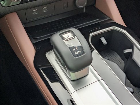 New 2025 Mitsubishi Outlander SEL image 24