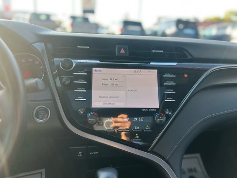 Used 2019 Toyota Camry XSE image 22