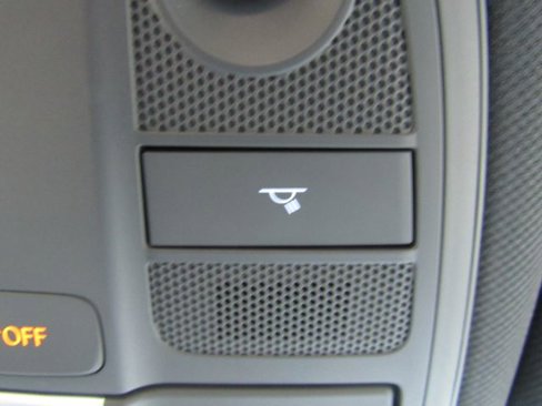 Used 2025 Genesis G70 2.5T image 59
