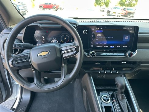 Used 2024 Chevrolet Colorado W/T w/ WT Convenience Package image 16