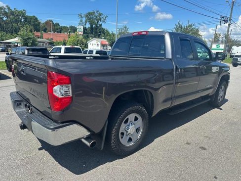 Used 2018 Toyota Tundra SR5 image 4