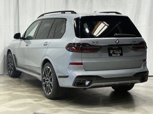 New 2026 BMW X7 xDrive40i w/ Executive Package image 4