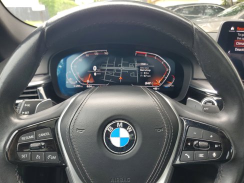 Used 2023 BMW 530i image 19