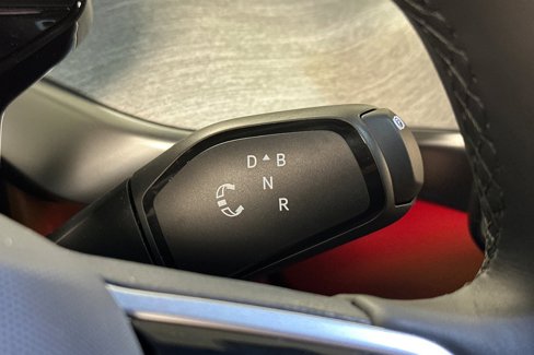 New 2025 Volkswagen ID. Buzz Pro S image 21