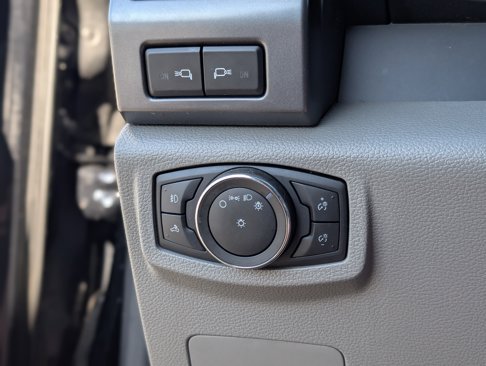 Used 2022 Ford F350 XLT w/ Black Appearance Package image 30