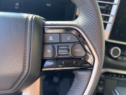 Used 2024 Toyota Tundra Limited image 22