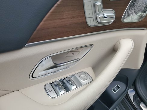 New 2026 Mercedes-Benz GLE 450 4MATIC image 21