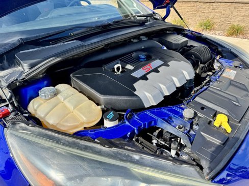 Used 2015 Ford Focus ST image 39