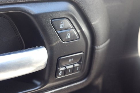 Used 2022 Chevrolet Silverado 3500 LTZ w/ LTZ Texas Edition image 23
