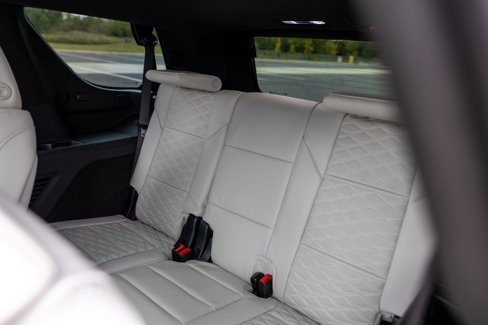 Used 2025 Cadillac Escalade V image 39