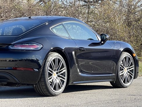 New 2025 Porsche 718 Cayman image 11