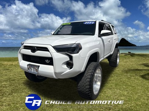 Used 2024 Toyota 4Runner SR5 Premium image 1