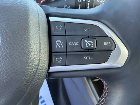 Certified 2022 Jeep Compass Limited image 23