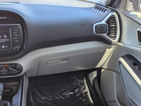 Certified 2022 Kia Soul LX image 15