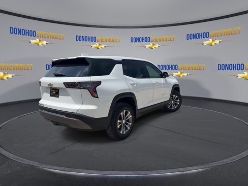 New 2026 Chevrolet Equinox LT image 9
