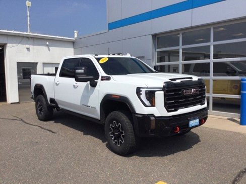 Certified 2024 GMC Sierra 2500 AT4X image 2