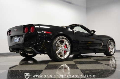 Used 2006 Chevrolet Corvette Convertible w/ Preferred Equipment Group image 27