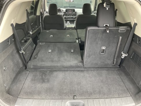 Used 2024 Nissan Pathfinder SV image 44