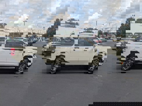 New 2025 Ford Maverick XLT w/ 4K Tow Package image 3