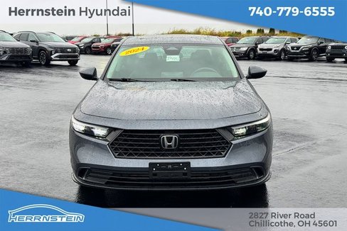 Used 2024 Honda Accord EX image 2